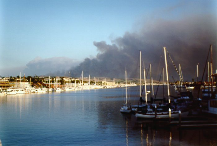 Photographs of the 1993 Laguna Beach Wildfire.