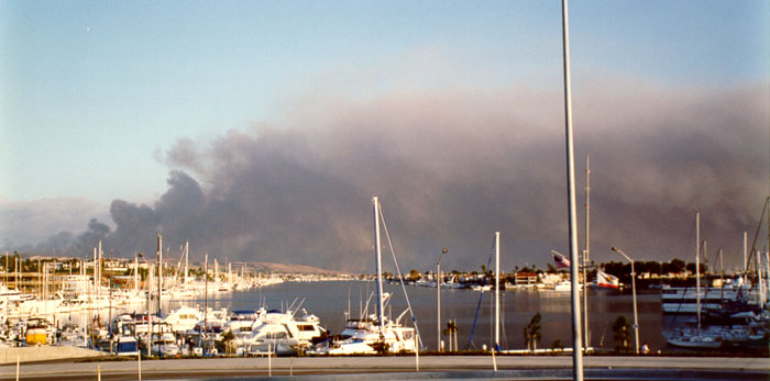 Photographs of the 1993 Laguna Beach Wildfire.