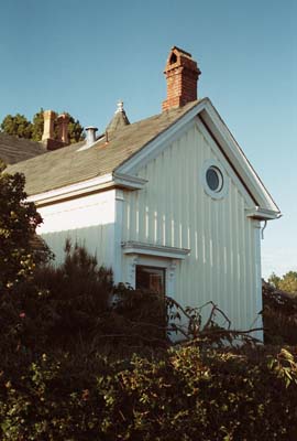 Photographs of the village of Mendocino, California.