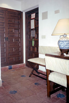 Pictures from the hotels we stayed in Spain, May, 1999. May be of minor interest to only those who are planning a trip.