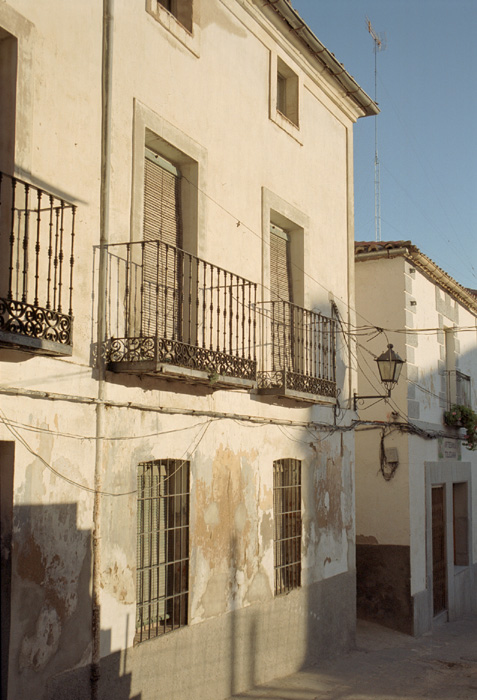 An evening stroll through Oropesa, Castilla-La Mancha, Spain.