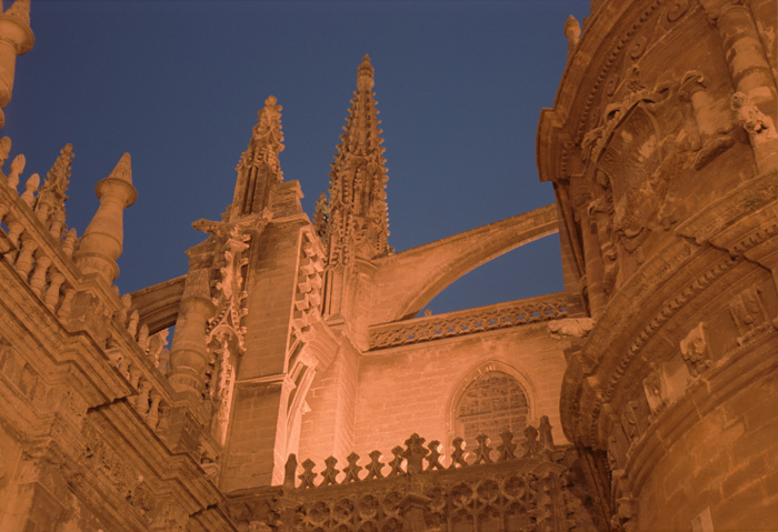 Photos of Sevilla's massive gothic cathedral, and adjoining tower, La Giralda.