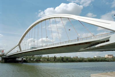 Sights along the R&igacute;o Guadalquivir, Sevilla, Spain.