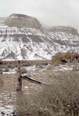 Winter photographs of Cainville Reef, Utah.